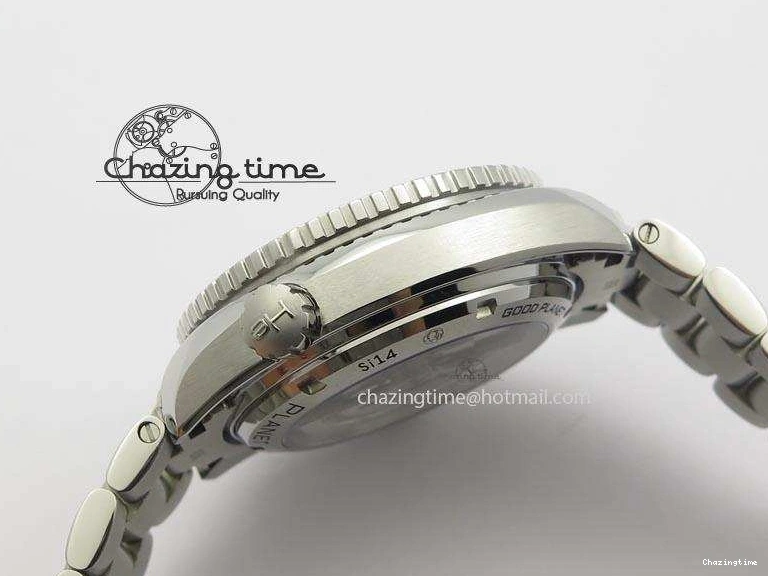 1218 Planet Ocean GMT 43.5mm V6F Goodplanet Orange Marker Blue Dial On SS Bracelet A ModernLook 8215